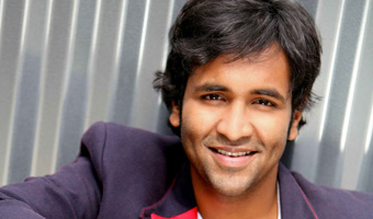 Vishnu Hansika off screen friendship helps film: Director