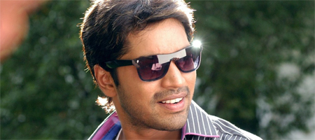 Allari Naresh trying different roles!