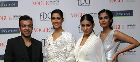 Designer Amit Aggarwal juxtaposes fragility with strength at LFW