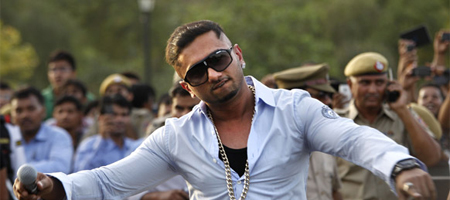 Punjabis in Canada oppose Honey Singh show