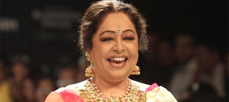 Kirron Kher breaks into impromptu jig at LFW