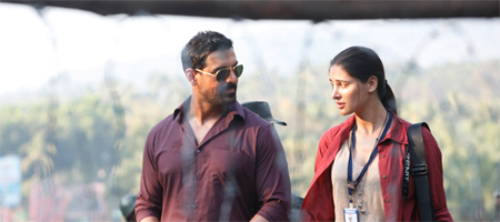 Madras Cafe earns over Rs.20 crore; viewers call it intelligent