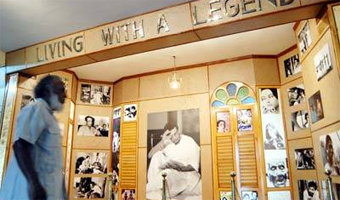 Kolkata hosts exhibition on Satyajit Ray