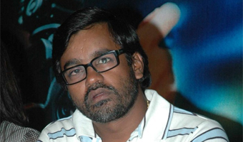 Tamil cinema going through dark period: Selvaraghavan