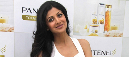 Shilpa Shetty wants be child again!