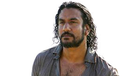 Naveen Andrews preferred Caught In Flight to Diana