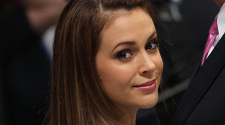 Alyssa Milano content with life