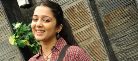 'Mantra 2' not a sequel, says Charmy Kaur