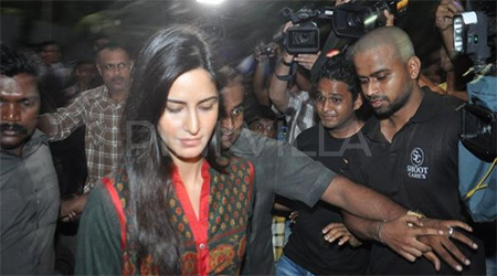 Katrina attends Salmans Ganapati visarjan