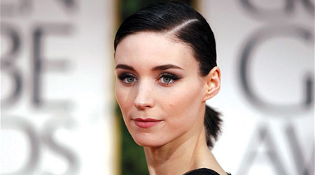 Rooney Mara to romance Cate Blanchett in lesbian drama