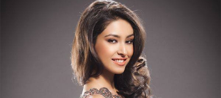 Indias Navneet Kaur Dhillon out of Miss World contest