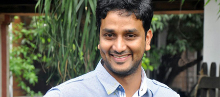 Actor Avasarala Srinivas turns director