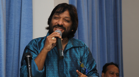 Roop Kumar Rathod, Sonali get Surila Parivaar award