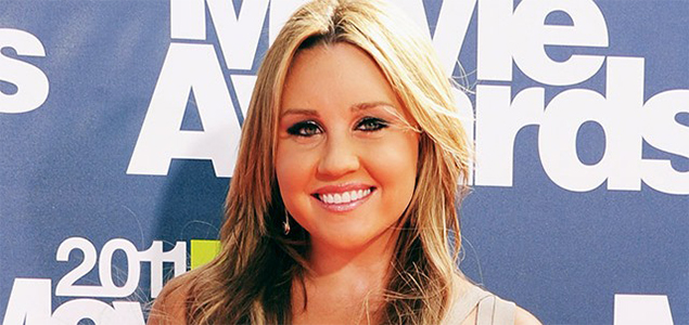 Amanda Bynes involuntary psychiatric hold extended by a month