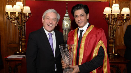 Shah Rukh Khan gets an award