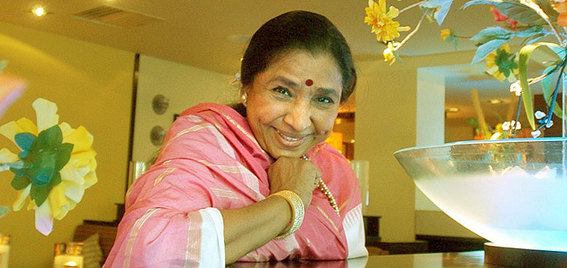 Asha Bhosle to be honored with Lifetime Achievement Award