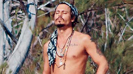 Johnny Depp to marry on private island