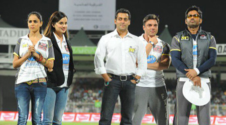 Mumbai Heroes party despite loss