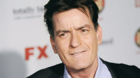 Charlie Sheen wants kids with Brett Rossi