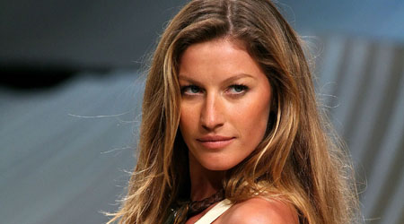 Gisele Bundchen wants to be a backup dancer!