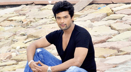 Dont want to hide my relationship: Kushal Tandon