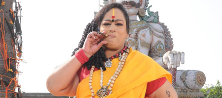 Smoking cigar not a pleasant experience: Actress Nalini