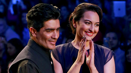Manish Malhotra opens LFW with Sonakshi on ramp