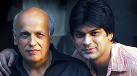Daddy tough screenplay to adapt as play: Mahesh Bhatt