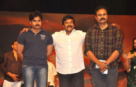 Naga Babu prefers to stay with Chiranjeevi!