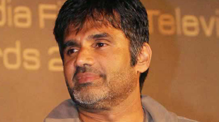 Ailing father top priority for Suniel Shetty