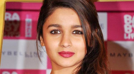 I dont have a Facebook page: Alia Bhatt