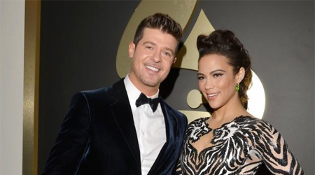 Thicke declares his love for Patton at concert