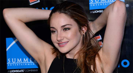 Lawrence advised Woodley to take Divergent