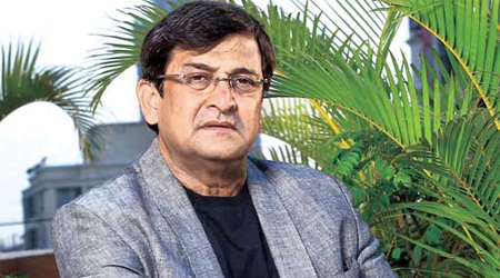 Mahesh Manjrekar to contest election
