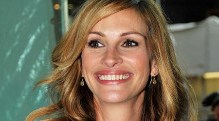 Kids first, career second, says Julia Roberts