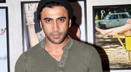 Injury knocks Amit Sadh out of action for three weeks