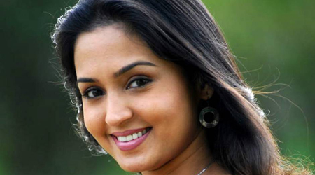 Gazala wants author backed roles on return