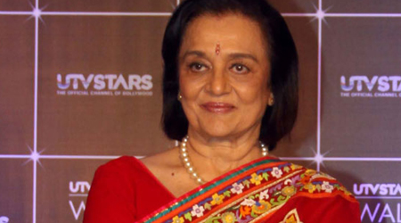 Ive lost my friend, confidante: Asha Parekh on Nanda