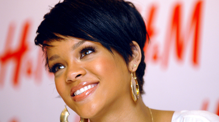 Cowell wants Rihanna as The X Factor judge