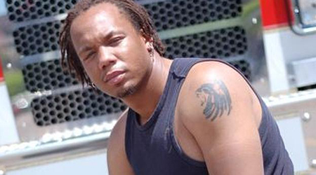 Rapper bobbitises himself in suicide bid