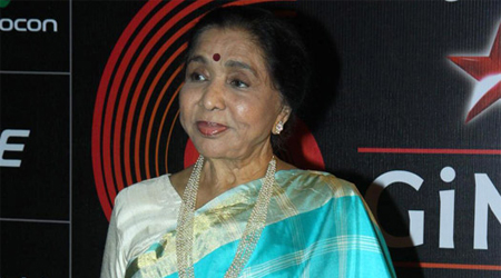 Phalke has gone to deserving artist: Asha Bhosle on Gulzar