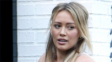 Hilary Duff and Mike Comrie reunited!