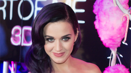 Perry gets hypnotherapy to get over Mayer