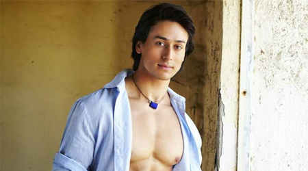 Tiger Shroff gives Chetan Bhagat a complex? 