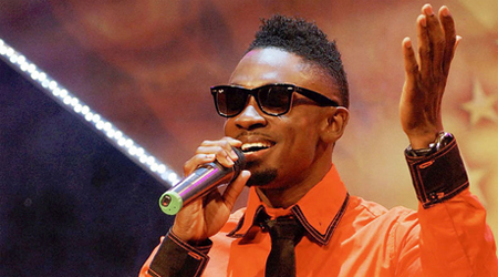 Martin had an affair while still together With Paltrow?