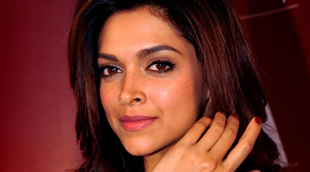 Akshay, Rekha best dressed in showbiz: Deepika