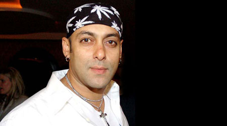 Retrial begins in Salman Khan hit and run case