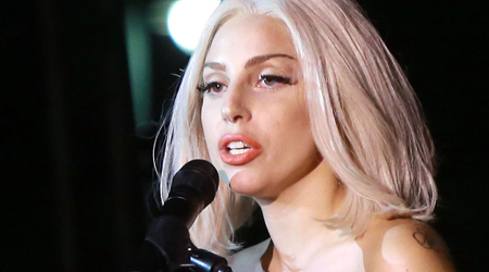 Lady Gaga visits children hospital