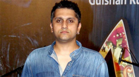 Mohit Suri gives another Pakistani band B wood break