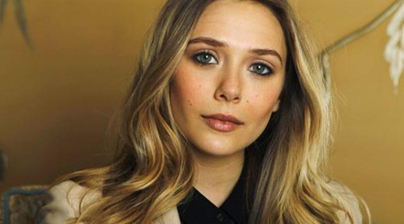 Elizabeth Olsen didnt want to become an actress